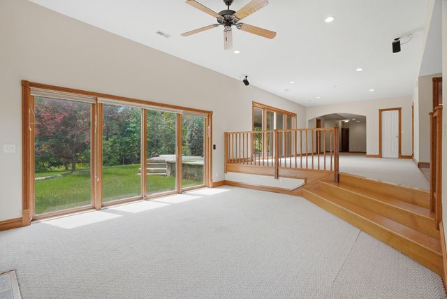 4702 GARDEN BROOK CT, Columbia, MO 65203
