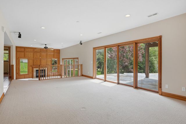 4702 GARDEN BROOK CT, Columbia, MO 65203