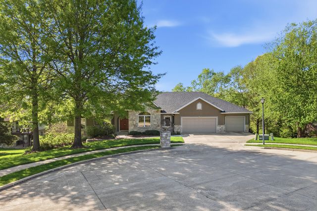 4702 GARDEN BROOK CT, Columbia, MO 65203