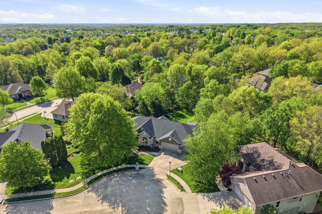 4702 GARDEN BROOK CT, Columbia, MO 65203