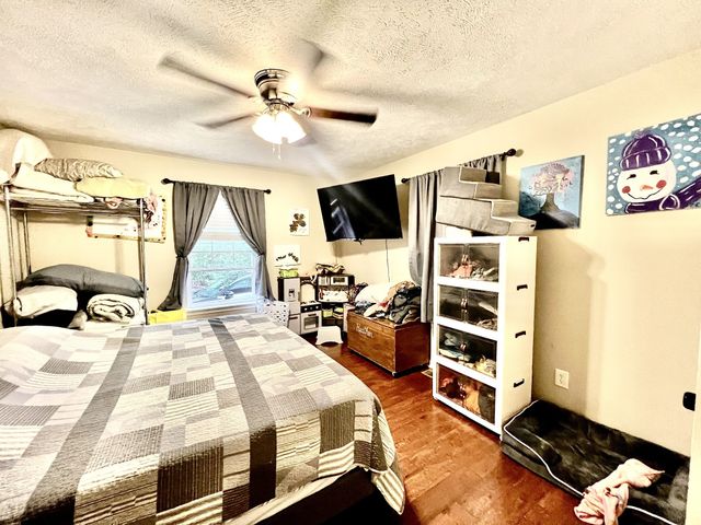 690 Monument Rd, Summertown, TN 38483