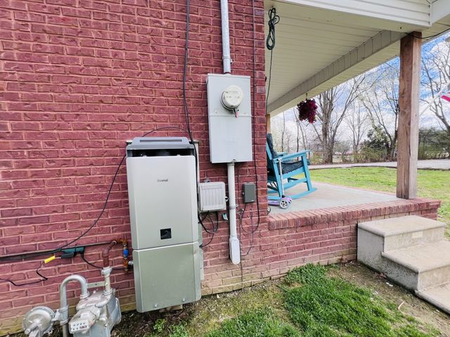 690 Monument Rd, Summertown, TN 38483