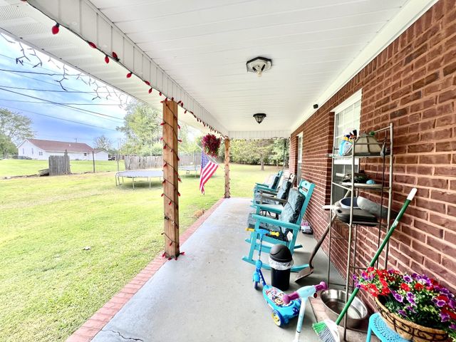 690 Monument Rd, Summertown, TN 38483