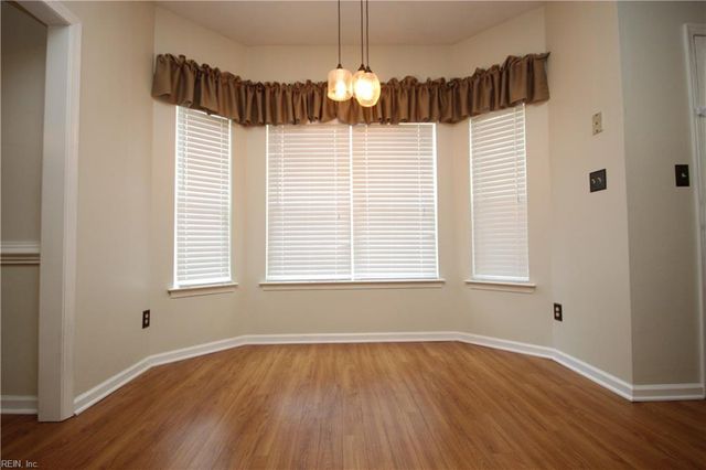 1349 Raynor DR, Virginia Beach, VA 23456