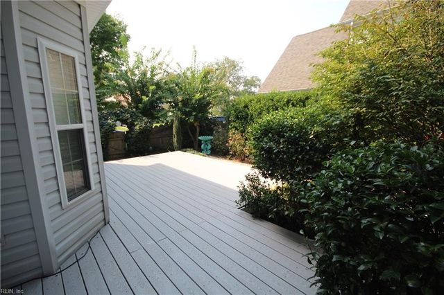 1349 Raynor DR, Virginia Beach, VA 23456