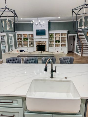 7763 Brenda Ln, Murfreesboro, TN 37129