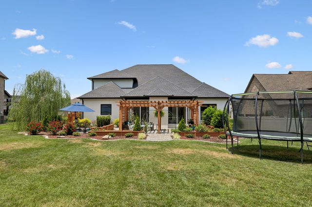 7763 Brenda Ln, Murfreesboro, TN 37129