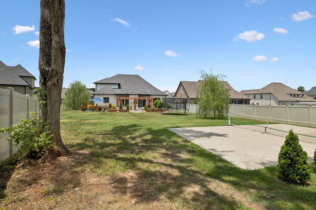 7763 Brenda Ln, Murfreesboro, TN 37129