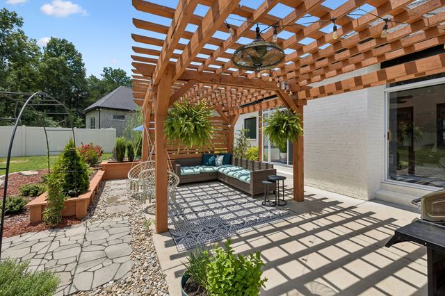 7763 Brenda Ln, Murfreesboro, TN 37129