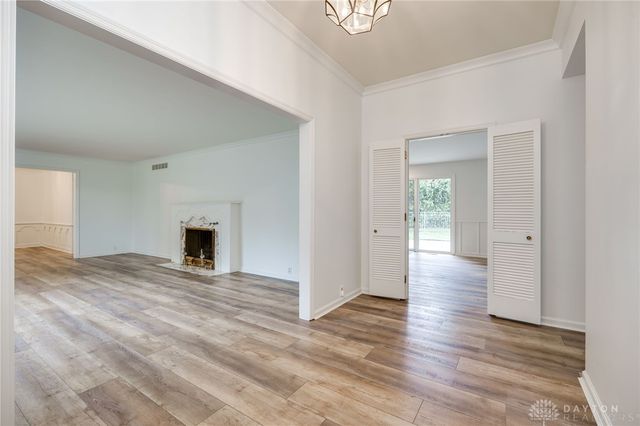 1349 Tamerlane Road, Dayton, OH 45429