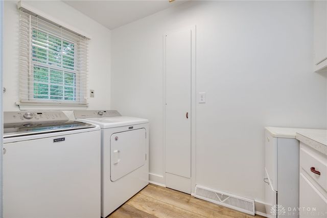 1349 Tamerlane Road, Dayton, OH 45429