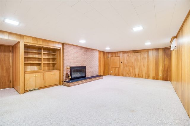 1349 Tamerlane Road, Dayton, OH 45429