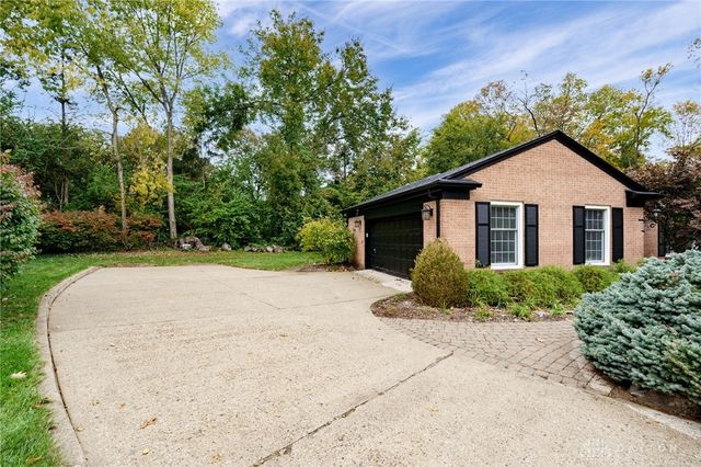 1349 Tamerlane Road, Dayton, OH 45429