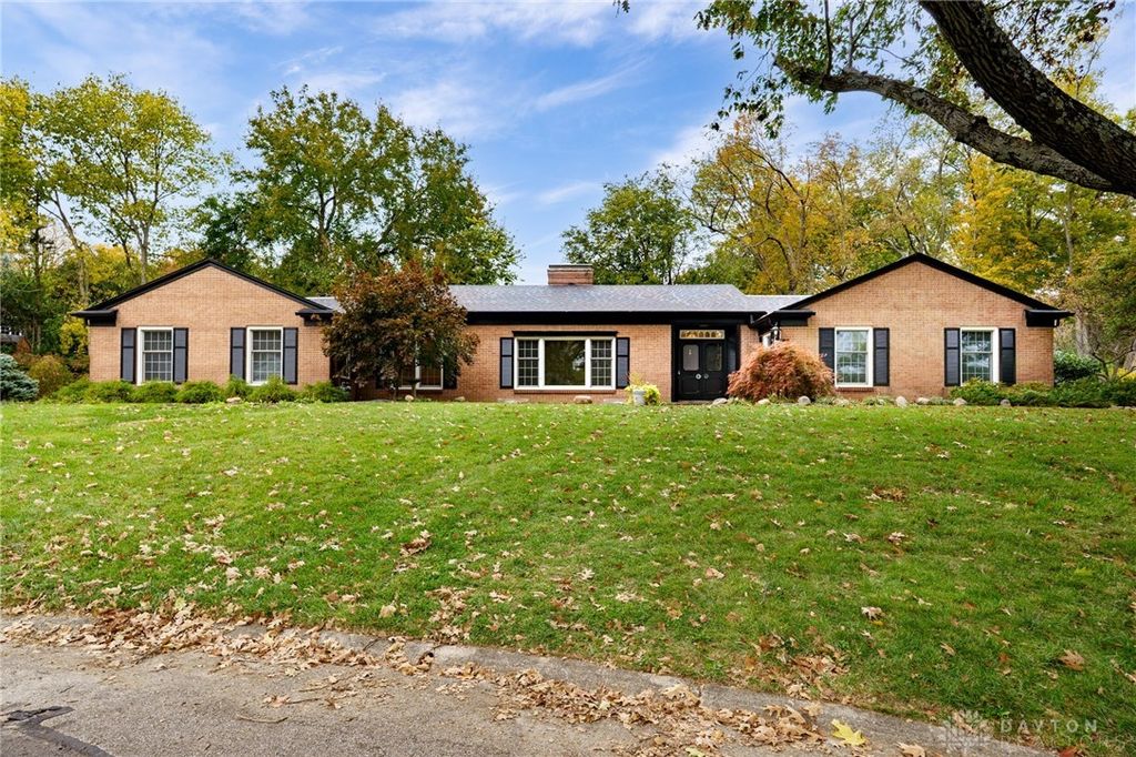 1349 Tamerlane Road, Dayton, OH 45429