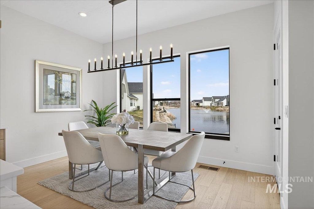 549 Joy Ave, Middleton, ID 83644 photo 14