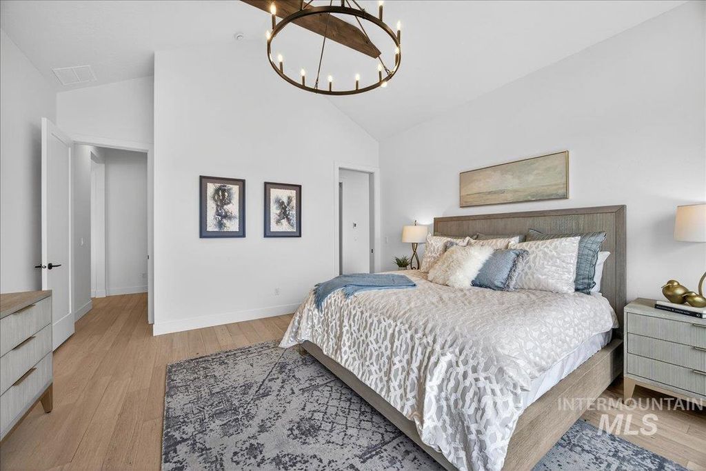 549 Joy Ave, Middleton, ID 83644 photo 17