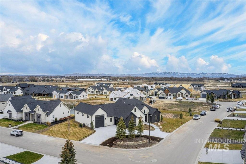 549 Joy Ave, Middleton, ID 83644 photo 40