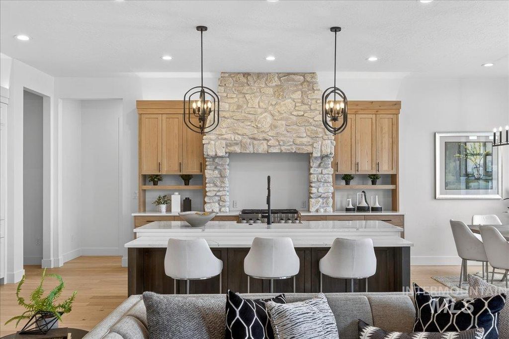 549 Joy Ave, Middleton, ID 83644 photo 6