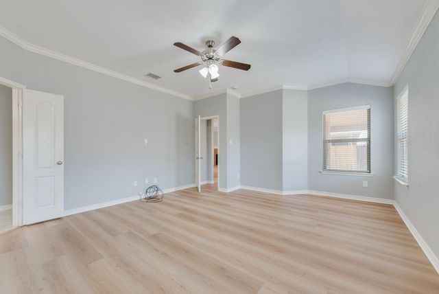 5836 Sunny Meadow Lane, Grand Prairie, TX 75052