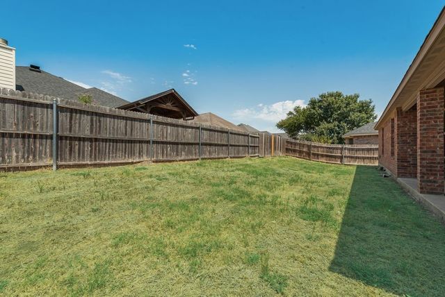 5836 Sunny Meadow Lane, Grand Prairie, TX 75052