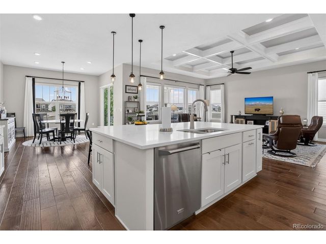 15217 Roslyn St, Thornton, CO 80602