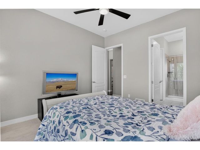 15217 Roslyn St, Thornton, CO 80602