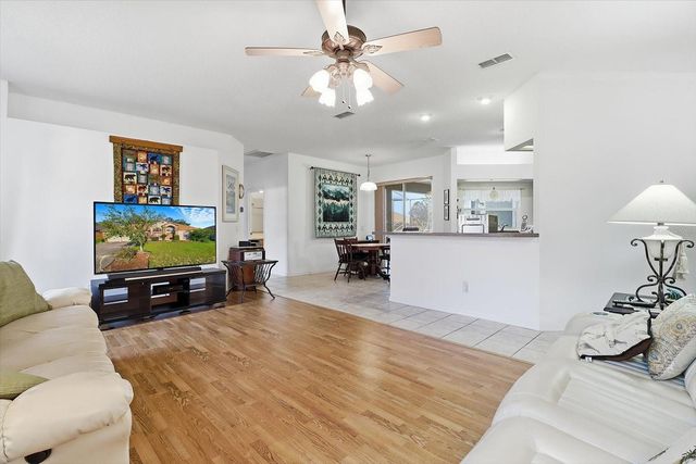 63 N YOUNGTREE POINT, Lecanto, FL 34461