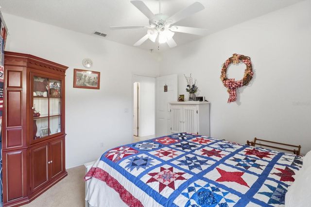 63 N YOUNGTREE POINT, Lecanto, FL 34461
