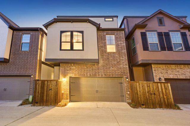 7119 Amber Grove Court, Dallas, TX 75231