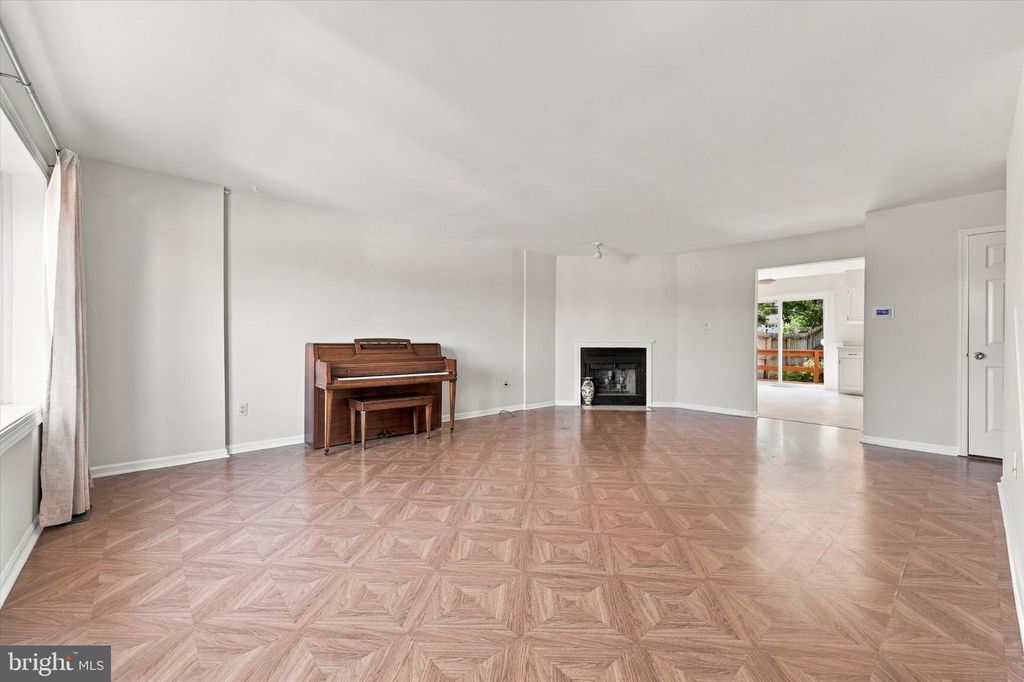 433 JEAN DR #, KING OF PRUSSIA, PA 19406 — photo 2