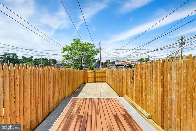 1148 SARGEANT ST, Baltimore, MD 21223