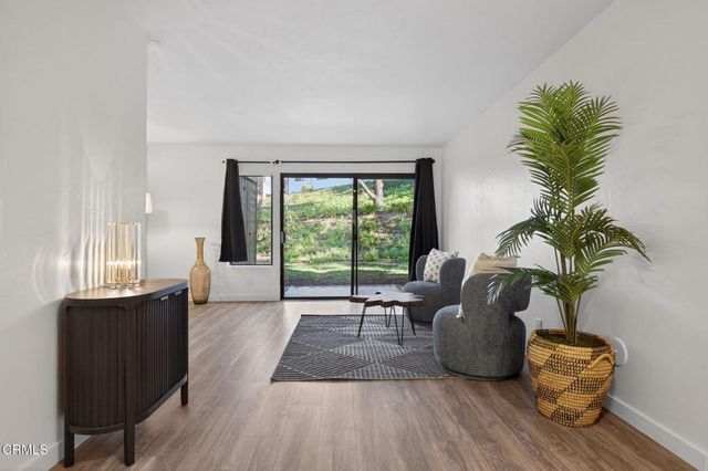 969 Miramonte Drive 5, Santa Barbara, CA 93109