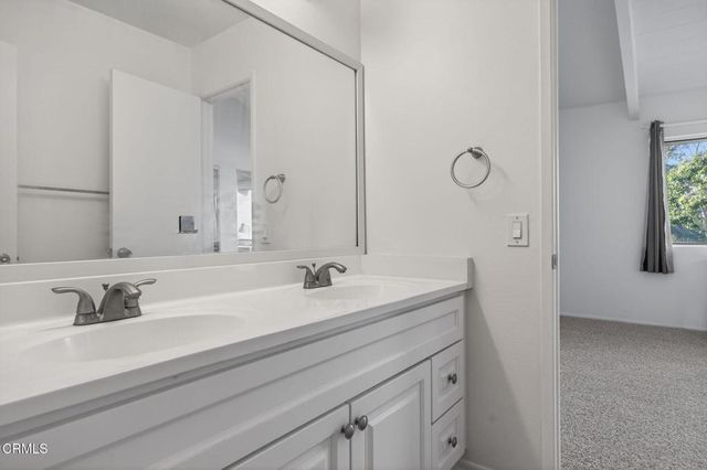 969 Miramonte Drive 5, Santa Barbara, CA 93109