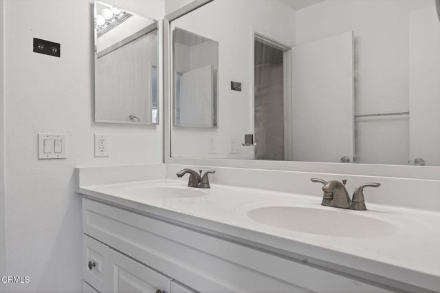 969 Miramonte Drive 5, Santa Barbara, CA 93109