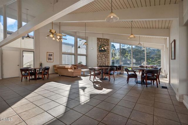 969 Miramonte Drive 5, Santa Barbara, CA 93109