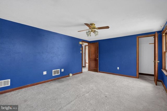 2400 CATHERINE ST, York, PA 17408