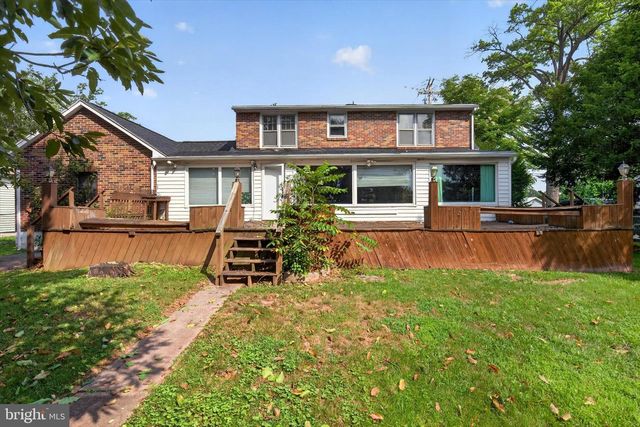 2400 CATHERINE ST, York, PA 17408