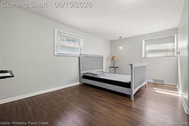 608 E Windemere Avenue, Royal Oak, MI 48073