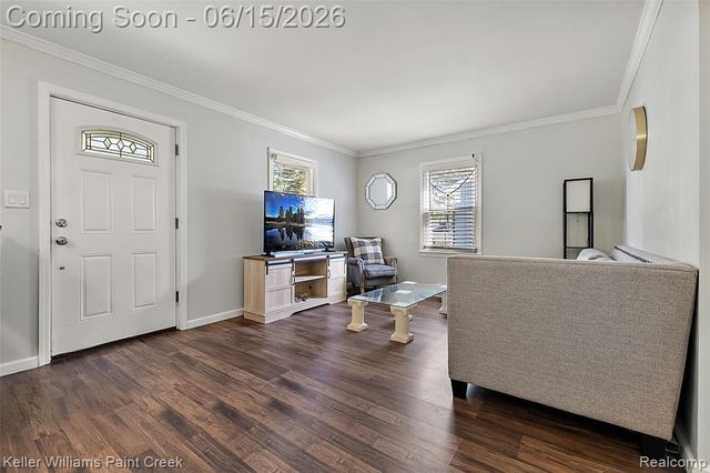 608 E Windemere Avenue, Royal Oak, MI 48073