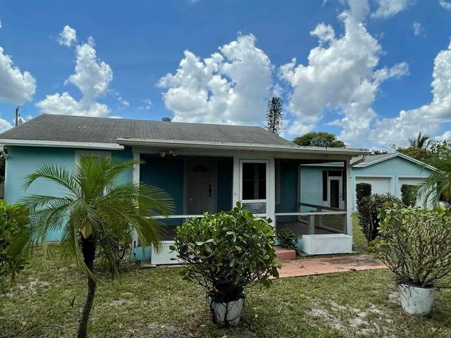 683 Mercury Street, West Palm Beach, FL 33406