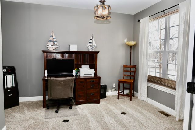 10052 Pearwood Drive, St. John, IN 46373