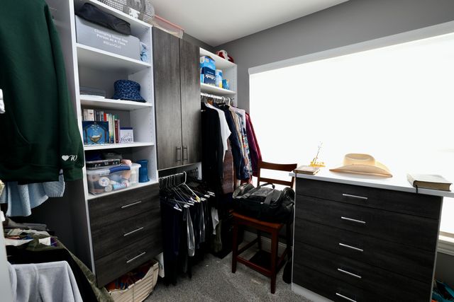 10052 Pearwood Drive, St. John, IN 46373