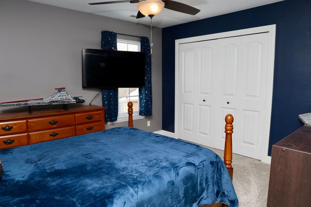 10052 Pearwood Drive, St. John, IN 46373