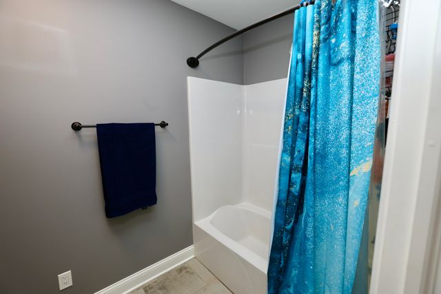 10052 Pearwood Drive, St. John, IN 46373