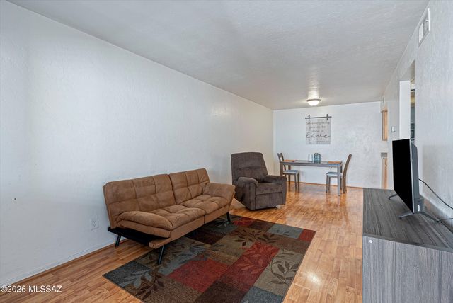 455 W Kelso St Apt 225, Tucson, AZ 85705