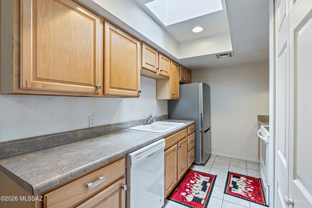 455 W Kelso St Apt 225, Tucson, AZ 85705