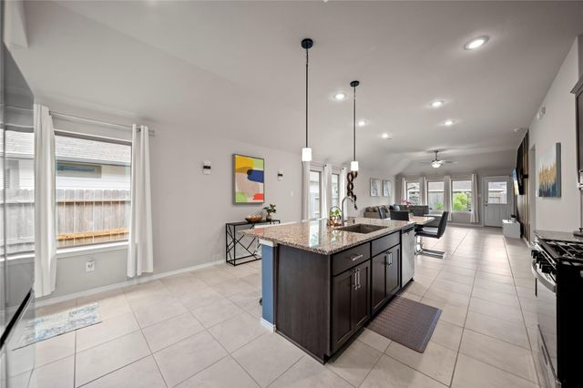 32018 Towering Birch Trail, Conroe, TX 77385