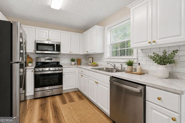 116 Summer Leigh Drive, Stockbridge, GA 30281