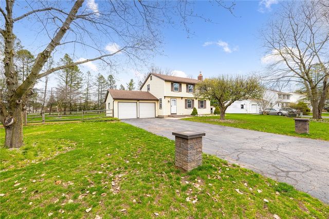 872 Joylene Drive, Webster, NY 14580