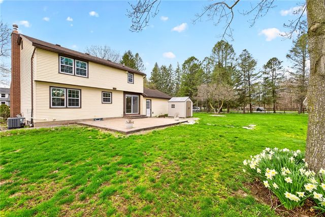 872 Joylene Drive, Webster, NY 14580